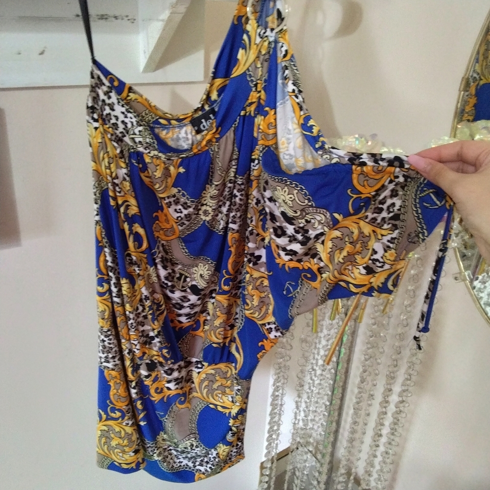🐆Deb Blue and Gold Baroque Print Sleeveless Tank